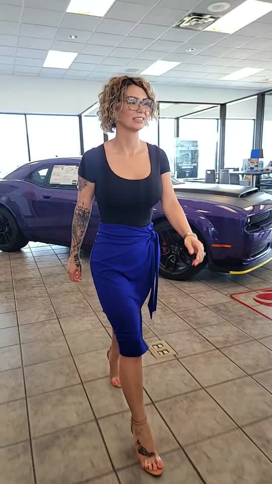 Shark on the lot, video for Kramer Autoplex